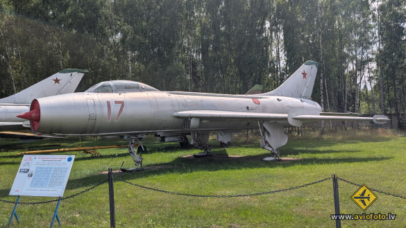Sukhoi Su-7L (S-26)